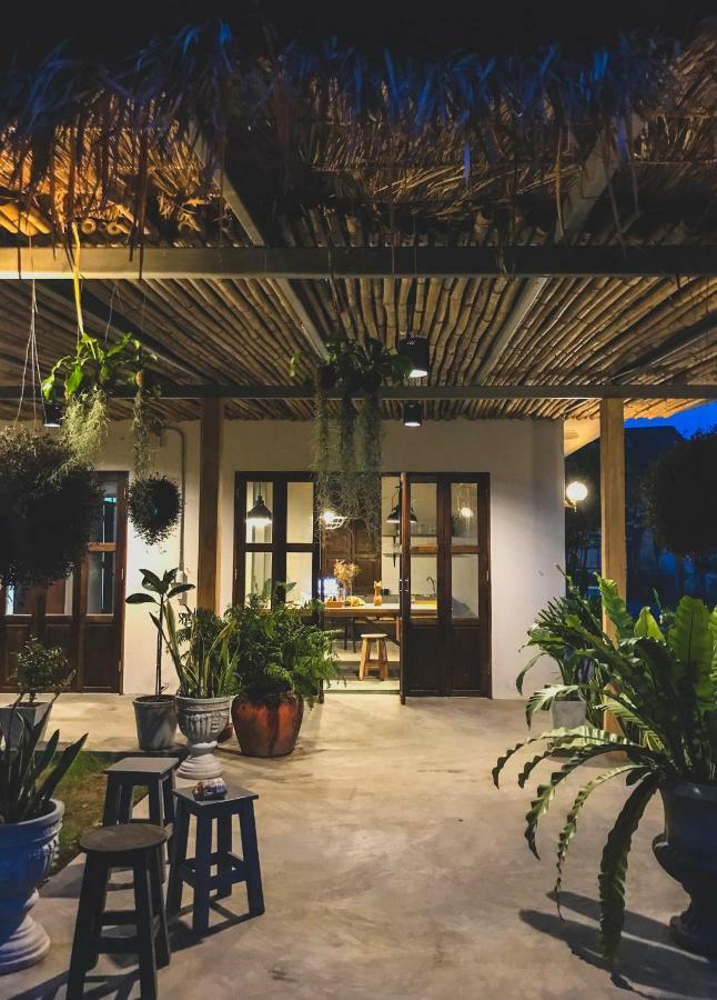 The Oldtale Hotel Chiang Mai Exterior foto